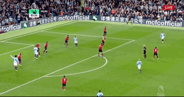 拉菲尼亚评巴萨历史巴西球员TOP5：内马尔居首，小罗第二