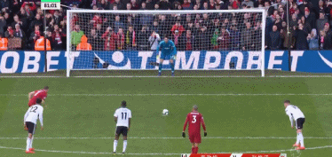 官方：英格兰名哨安东尼-泰勒将执法欧冠第4轮布鲁日vs巴萨